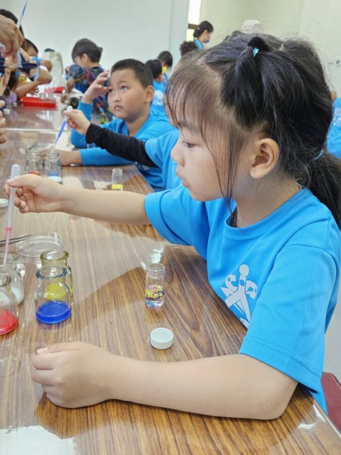 112學年度課程與教學研發共備社群-實作篇(富岡地質公園-海海人生)
